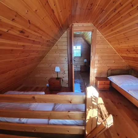 Anna I Halina Lodge
