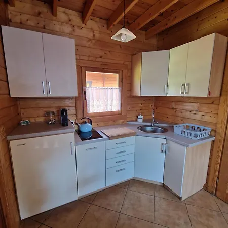 Lodge Anna I Halina *